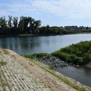 Slavonski Brod: Savu dijeli dvadesetak centimetara od najnižeg zabilježenog vodostaja