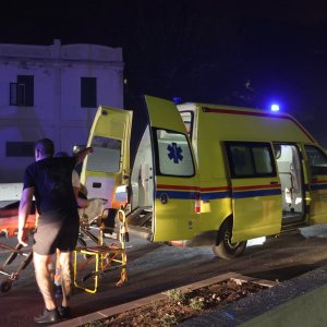 Izgorjeli su auti, brodovi i kuće...