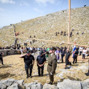 Na Kornatima obilježena 19. godišnjica tragedije u kojoj je poginulo 12 vatrogasaca
