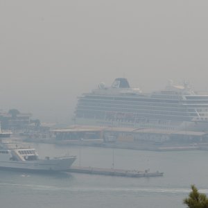 Split prekriven dimom zbog požara kod Tomislavgrada
