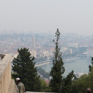 Split prekriven dimom zbog požara kod Tomislavgrada