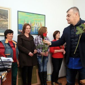 Direktor šibenskog Zelenila Siniša Burić djelatnicama podijelio ruže i novac