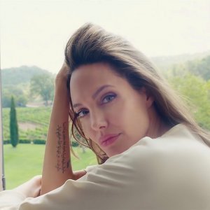 Angelina Jolie