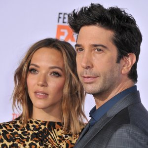 Zoe Buckman i David Schwimmer