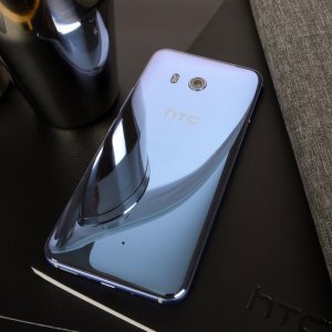 HTC U11