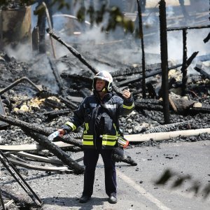 Zgarište požara na Jelenovcu