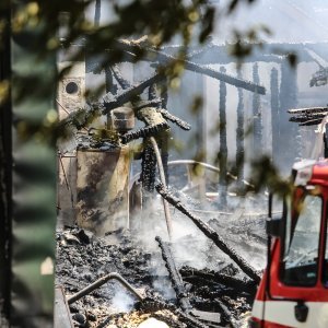 Zgarište požara na Jelenovcu