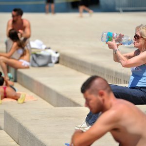 Zadrani i njihovi gosti pokušavaju se rashladiti