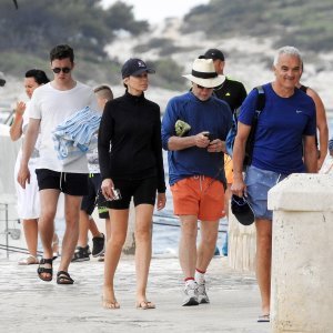 Tommy Hilfiger sa suprugom Dee Ocleppo uživa na Hvaru
