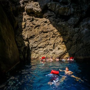 Medvjeđa špilja na Biševu