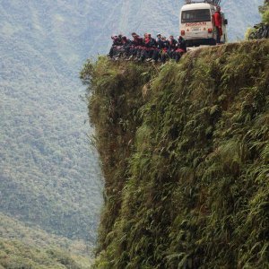 Cesta u Boliviji