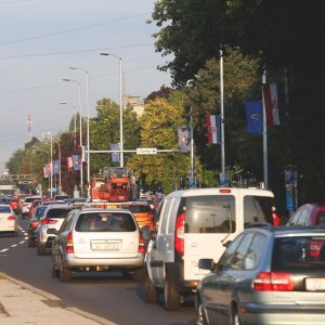 Vukovarska ulica prema Savskoj