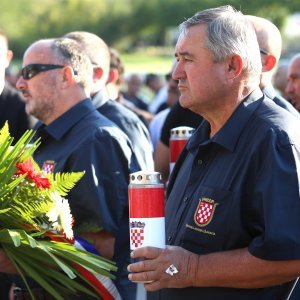 Mimohod povodom obilježavanja 26. obljetnice bitke za Šibenik