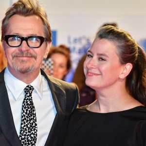 Gary Oldman i Gisele Schmidt