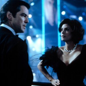 Pierce Brosnan i Teri Hatcher