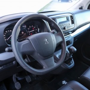 Peugeot Traveller L2 1.6 BlueHDI