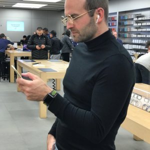 Prošećite se dućanom kao Gazda - Steve Jobs u Apple Storeu