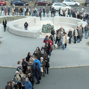 Gužva ispred HNK Zagreb