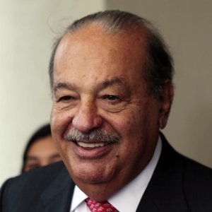 Carlos Slim Helú (zaradio 15,3 milijarde dolara, ukupno bogatstvo 65,1 milijardu dolara)