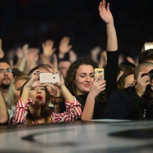 Koncert Parnog valjka u prepunoj Areni