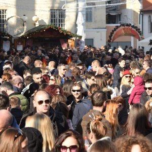 Blagdanski ugođaj na zadarskom Poluotoku