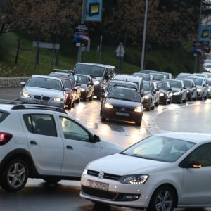 Prometna gužva u Splitu zbog sniženja u trgovinama