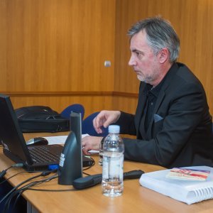 Miroslav Škoro obranio doktorat na Ekonomskom fakultetu
