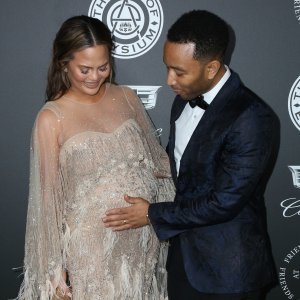 Chrissy Teigen i John Legend