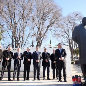 Andro Krstulović Opara, Damir Krstičević, Dragan Čović, Andrej Plenković, Ante Sanader, Petar Škorić