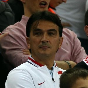 Predsjednica Grabar-Kitarović i Zlatko Dalić s tribine bodrili hrvatske rukometaše