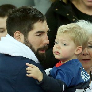 Nikola Karabatić pobjedu proslavio s Geraldine Pillet i sinom Alekom