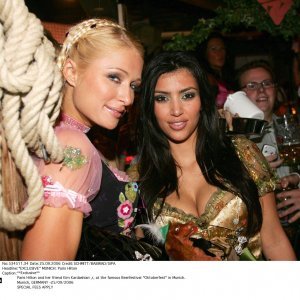 Kim Kardashian i Paris Hilton