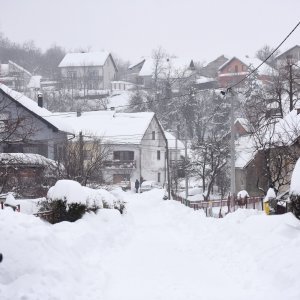 Snijeg u Lici i Gorskom kotaru