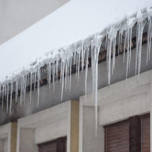 Snijeg u Lici i Gorskom kotaru