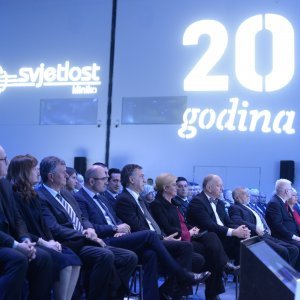 Dvadeset godina Svjetlosti