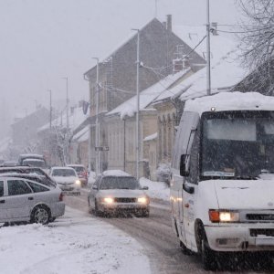 Sisak: Nove količine napadalog snijega zadaju probleme Sisčanima