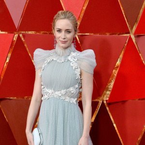 Emily Blunt u couture haljini s potpisom Schiaparellija