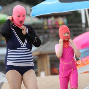 'Facekini' - bikini za glavu na kineskoj plaži