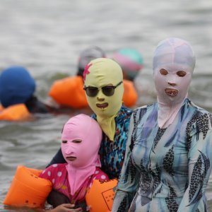 'Facekini' - bikini za glavu na kineskoj plaži