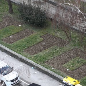 Natpis TITO u Ulici kneza Domagoja u Zagrebu