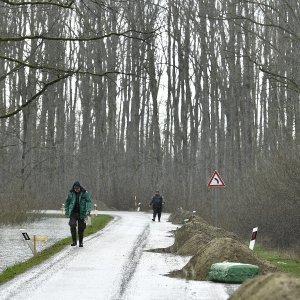 Hrvatska vojska postavlja zečje nasipe