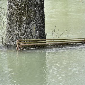 Hrvatska vojska postavlja zečje nasipe