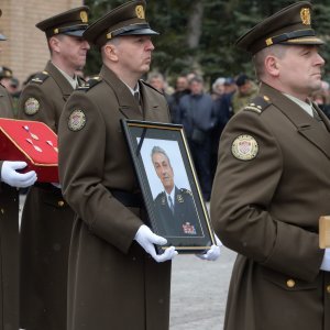 Pogreb stožernog generala Petra Stipetića