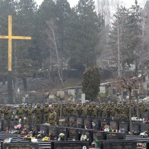 Pogreb stožernog generala Petra Stipetića