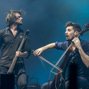 2Cellos oduševili koncertom u prepunoj Areni Zagreb