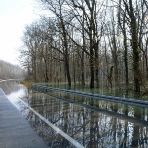 Zatvorena cesta Sisak-Popovača