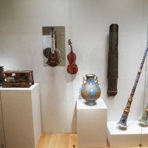 Izložba glazbenih instrumenata u Metu