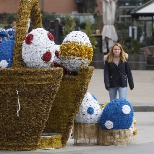 Zagrebački Trg bana Jelačića ukrašen povodom Uskrsa