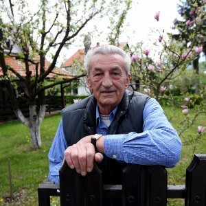 Petar Stipetić u svojoj vikendici na jezeru Sabljak