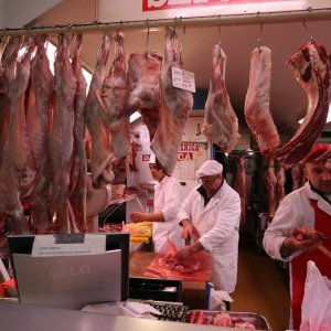 Ponuda mesa na tržnici u Rijeci